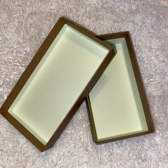 Burberry London England Gift Box - Picture 3 of 4